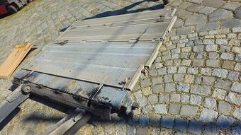 Zasouvací plošina Bär BC 1500R42