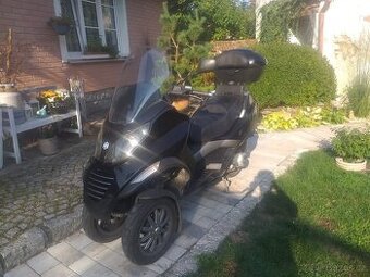Prodám Piaggio MP3 125 - 1