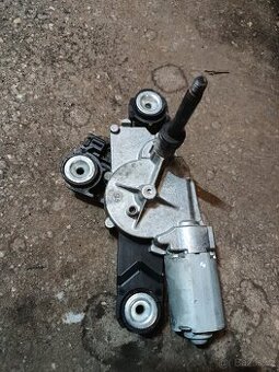 Motorek zadního stěrače Focus II