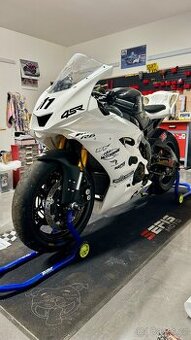 Yamaha YZF-R6 Race 2024
