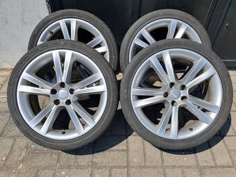 Alu kola seat 5x100 r17 7j et43 pneu 215/40/17