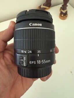 Canon EF-S 18-55mm f/3.5-5.6 DC III REZERVOVANE