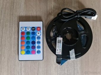 Bluetooth LED páskové osvětlení RGB 5m
