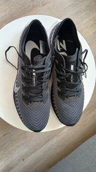 Prodám pánské běžecké boty Nike