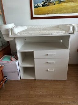 Přebalovací pult IKEA Småstad