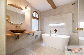 Prodej vícegeneračního rodinného domu, Boletice nad Labem - 1