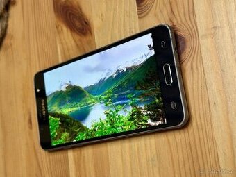 Samsung Galaxy J5 + origo krabice Pěkný kus