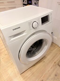 Pracka samsung eco bubble Wf60f4e5w2w/LE