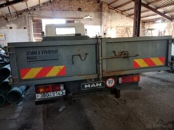 Man L 2000 12.180