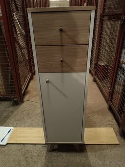 Skříňka do koupelny