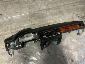 PALUBNÍ DESKA AUDI ČERNÁ A8 4E D3 4E1857003D - 1