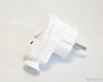 Síťová vidlice s vypínačem a kontrolkou BÍLÁ