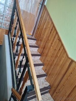 Schodišťové zábradlí