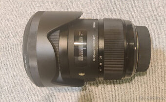 Objektiv Sigma pro Nikon v dokonalém stavu