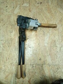 Páskovací kleště