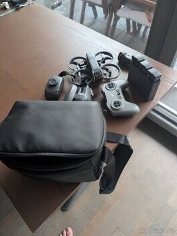 DJI Avata 2 Fly More Combo + DJI FPV Controller 3 + DJI Care
