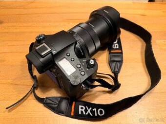 Sony rx10 iv - používaný měsíc, v záruce, doklad