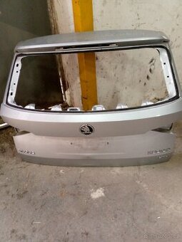Skoda Kodiaq kufrove pate dvere