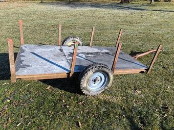 Kára, plato za traktor