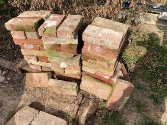Staré cihly