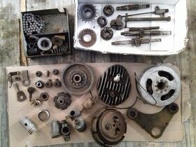 Manet 90 dvoupíst M90 - díly různé konvolut