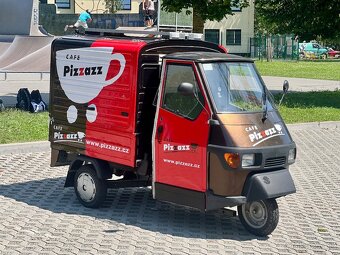 PIAGGIO APE - Vybavená pojízdná kavárna po rekonstrukci