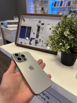 iPhone 15 Pro 256GB Přírodní titan Záruka