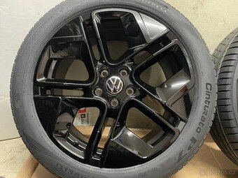 VW PASSAT B9, B8 LETNÍ ALU YORK 235/45/18 94W SEAL INSIDE