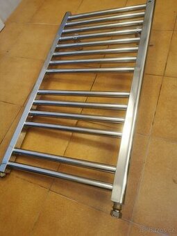 Topní žebřik otopné těleso radiator chrom, č. 1 - 1