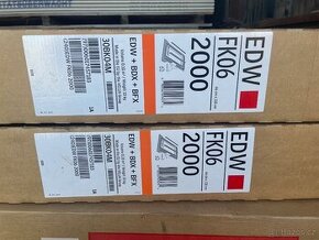 Velux okna 2 ks + 2x oplechování
