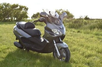 Piaggio X9 125