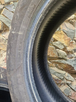 Pirelli 225/55/17 letní