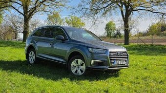 AUDI Q7 E-tron plugin hybrid (nafta/elektro)