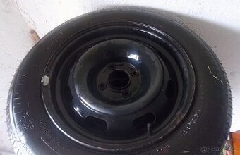 4x letní pneu Michelin 185/65 R15 88H včetně disků, 6mm