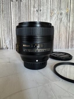 Nikon 85 mm f/1,8 AF-S G objektiv