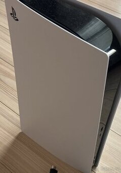 Vyměním playstation 5 malo používaný za iPhone 14pro/15pro