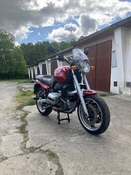 BMW R1100R