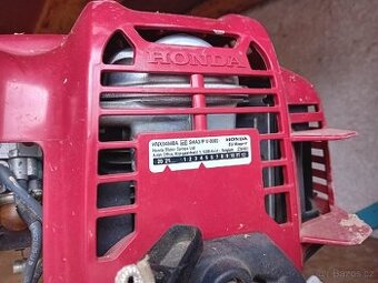 Krovinorez Honda UMK450