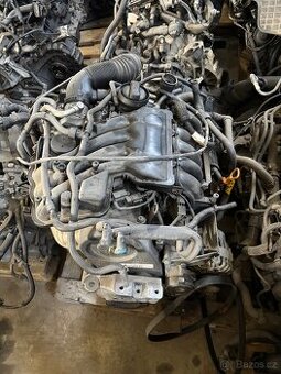Motor 1.6 16v 75kw kód AVU