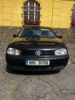 VW Golf 1.6, benzin, 1999