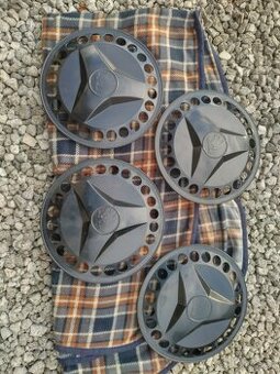 Prodám poklice škoda r13