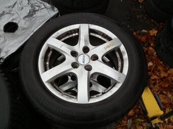 Prodám alu kola s pneu 205/60 R16 na Suzuki SX4