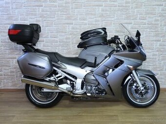 Yamaha FJR1300 ABS 16500km, po servisu, bohatá výbava
