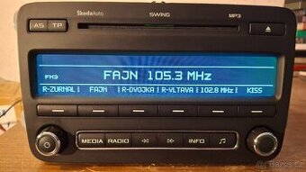 Autorádio Škoda Swing - Originál + PIN, plně funkční