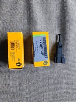 NOVY BRZDOVY SPINAC PORSCHE 911 CAYENNE PANAMERA atd