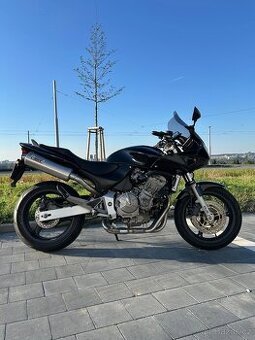 Honda Hornet CB600F, 70 kw, 2002