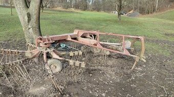 Nesený nahrazování sena.