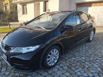 Honda Civic 9g 1.8 104 kW, 2013, 141 tis km, CZ původ