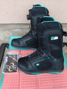 Zánovní snowboardové boty HEAD JADE vel.38
