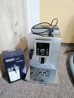 Automaticky kavovar DeLonghi